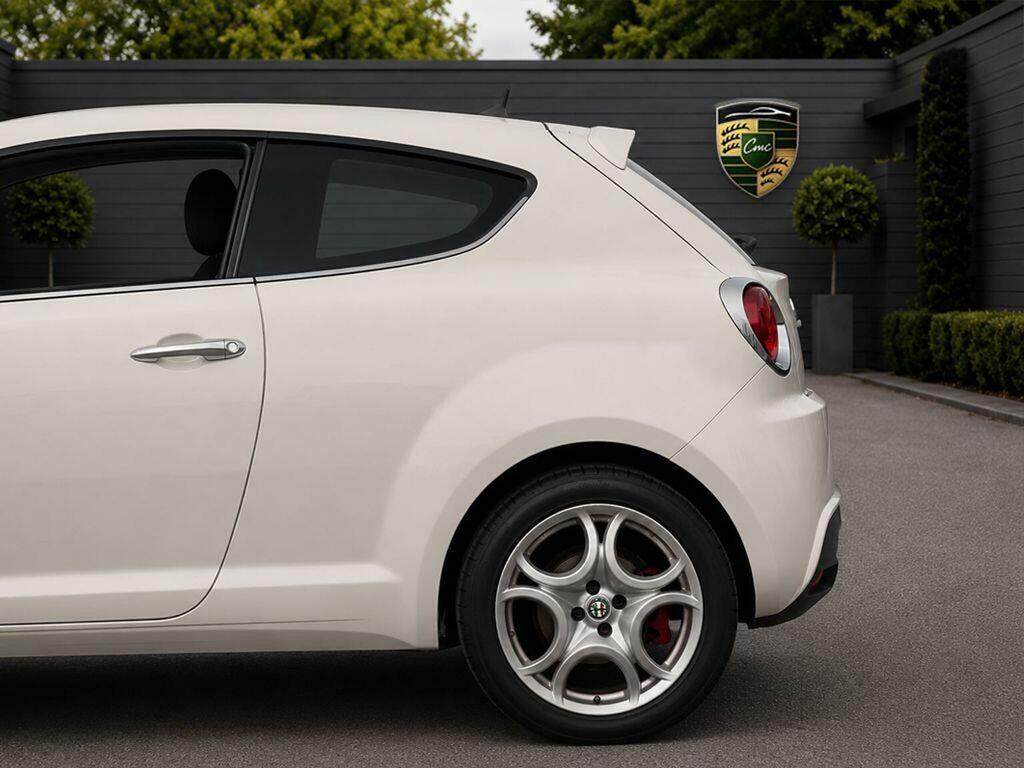 Alfa Romeo MiTo Hatchback Red #16