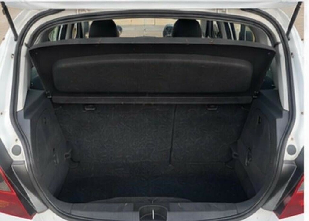 Vauxhall Corsa Ecoflex 16V Sxi Hatchback Green #8