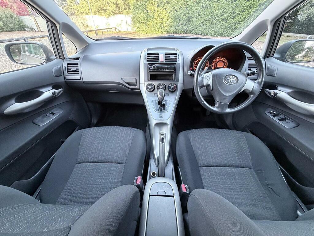 Toyota Auris 2.0 D-4d Tr Silver #19