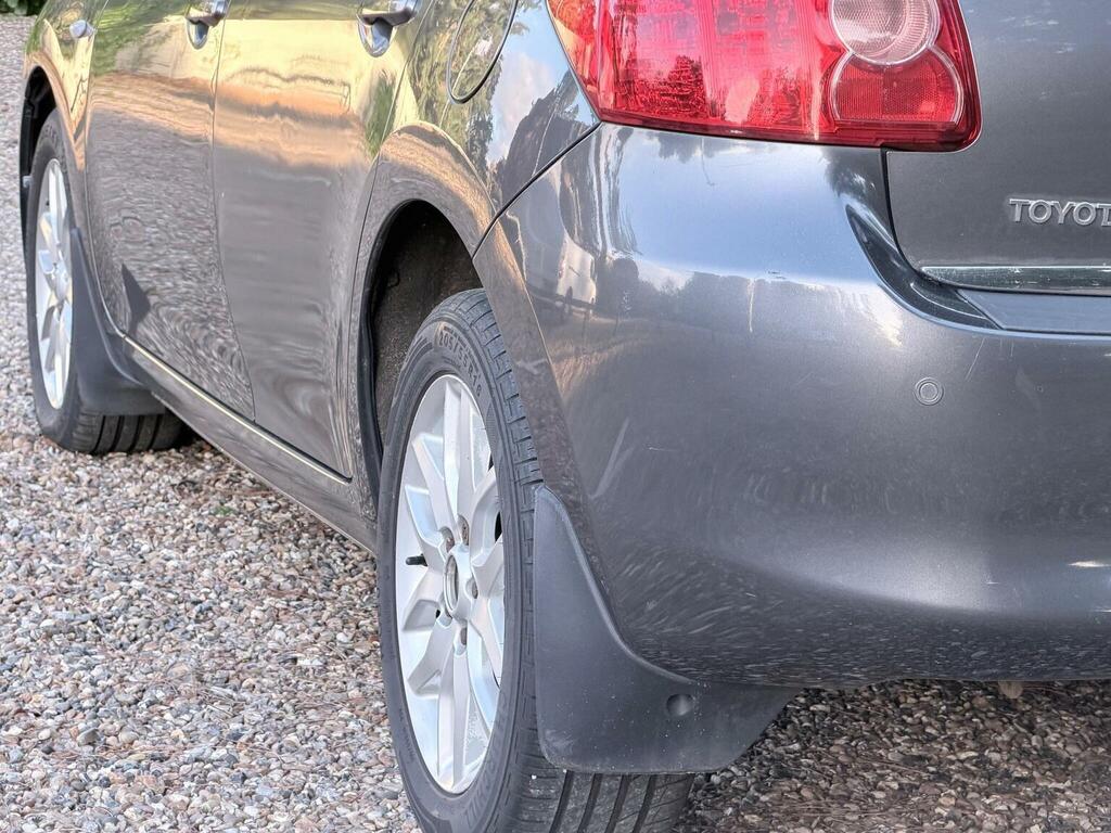 Toyota Auris 2.0 D-4d Tr Silver #13