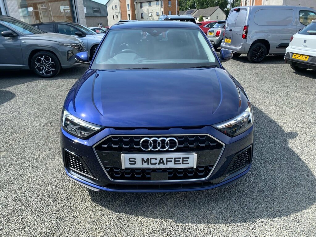 Audi A1 1.0 Tfsi 25 Sport Sportback Euro 6 Ss URZ7611 #2