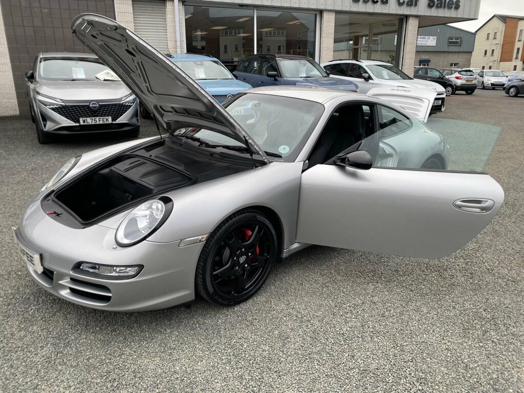 Porsche 911 997 C4s Black #21