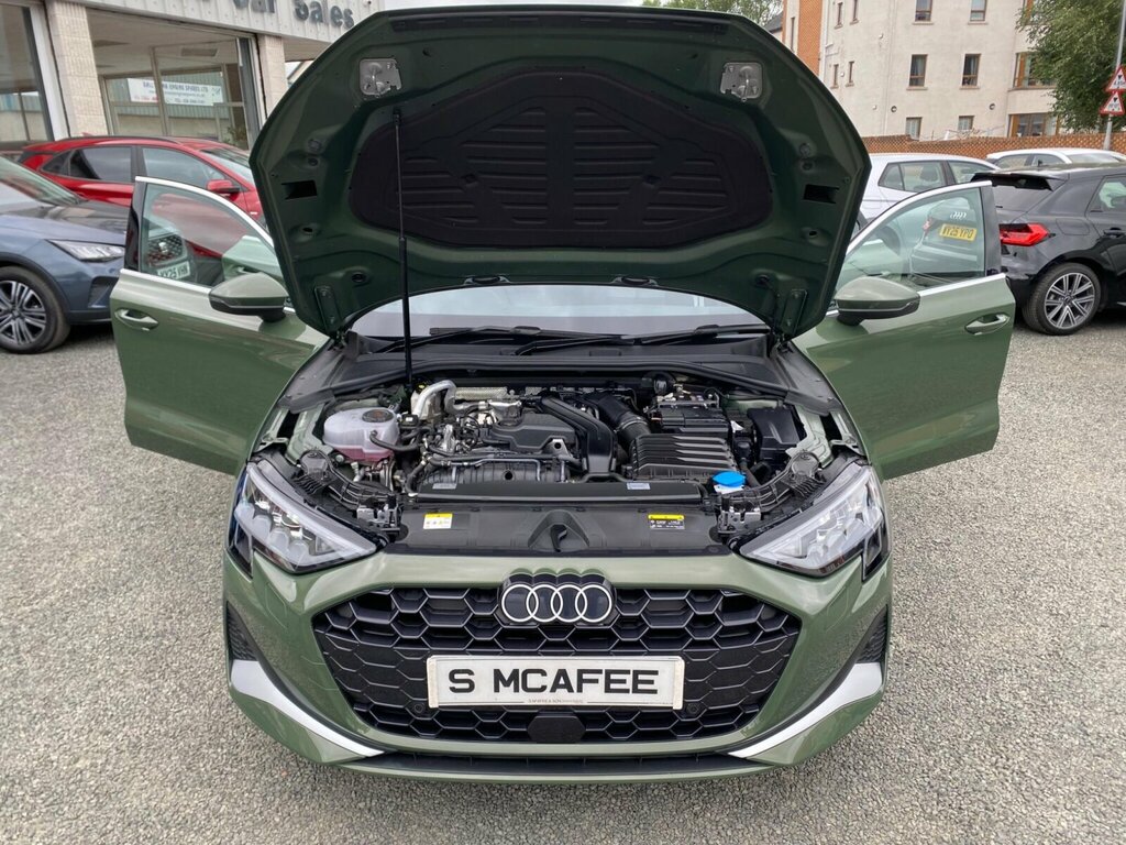 Audi A3 1.5 Tfsi E 204 Sport S Tronic Black #14