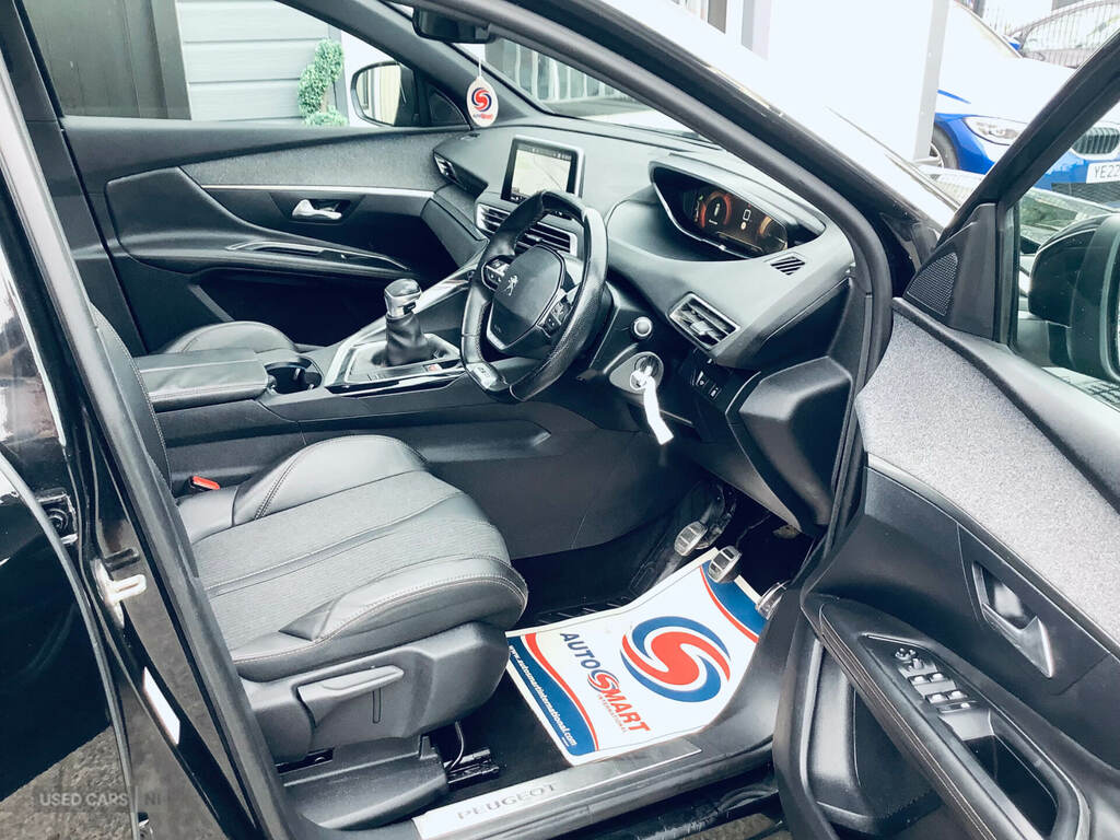 Peugeot 3008 2.0 Bluehdi Gt Line KN17RMX Black #4