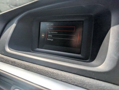 Volvo V40 1.6 V40 R-design Red #2