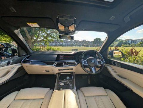 BMW X7 Xdrive M50d Step Black #20