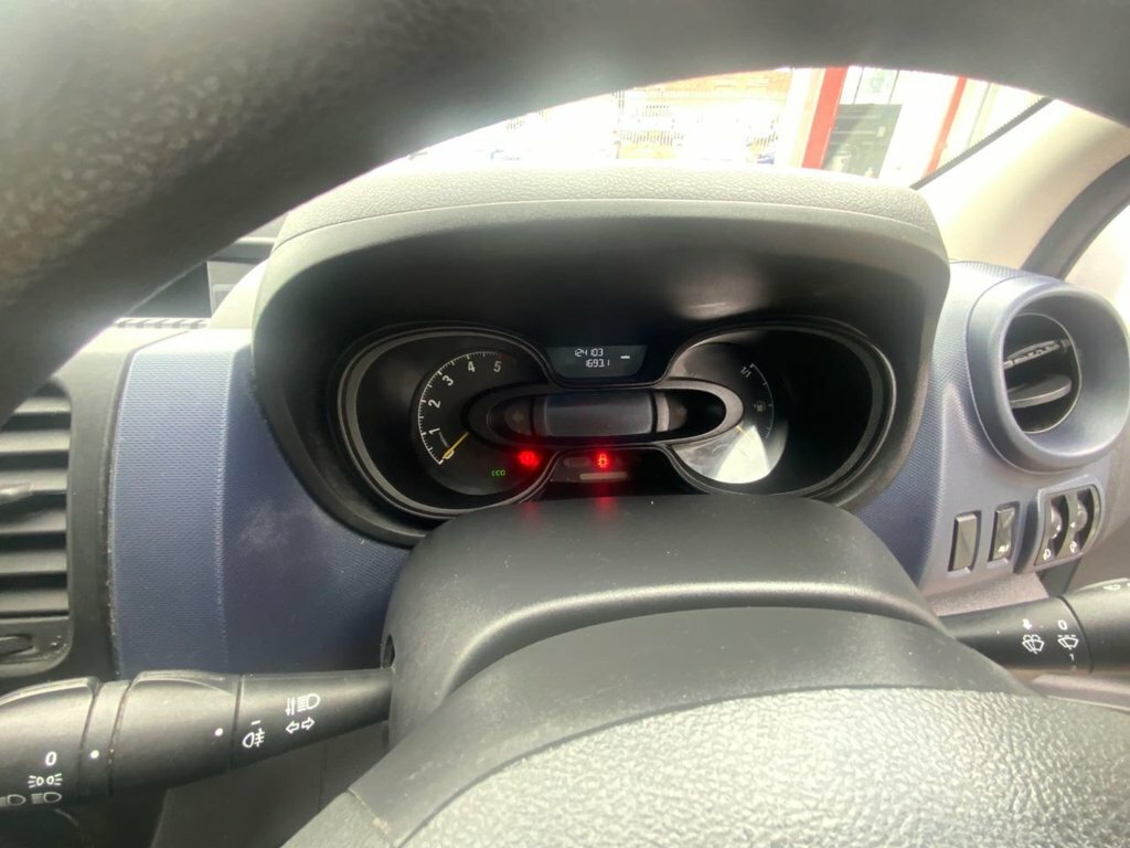 Vauxhall Vivaro 2900 1.6Cdti Biturbo 125Ps Sportive H1 Van Silver #23