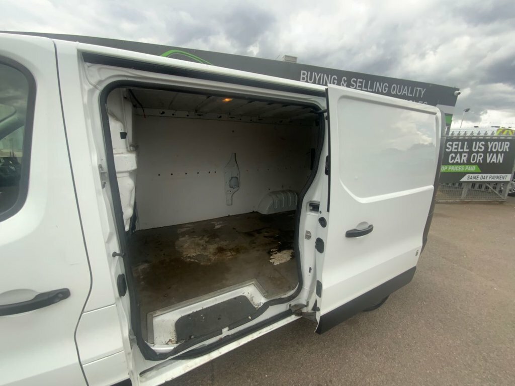 Vauxhall Vivaro 2900 1.6Cdti Biturbo 125Ps Sportive H1 Van Silver #18