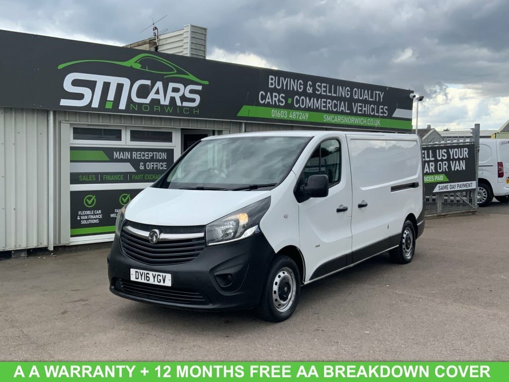 Vauxhall Vivaro Mpv White