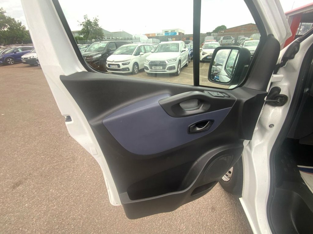 Vauxhall Vivaro 2900 1.6Cdti Biturbo 125Ps Sportive H1 Van Silver #15