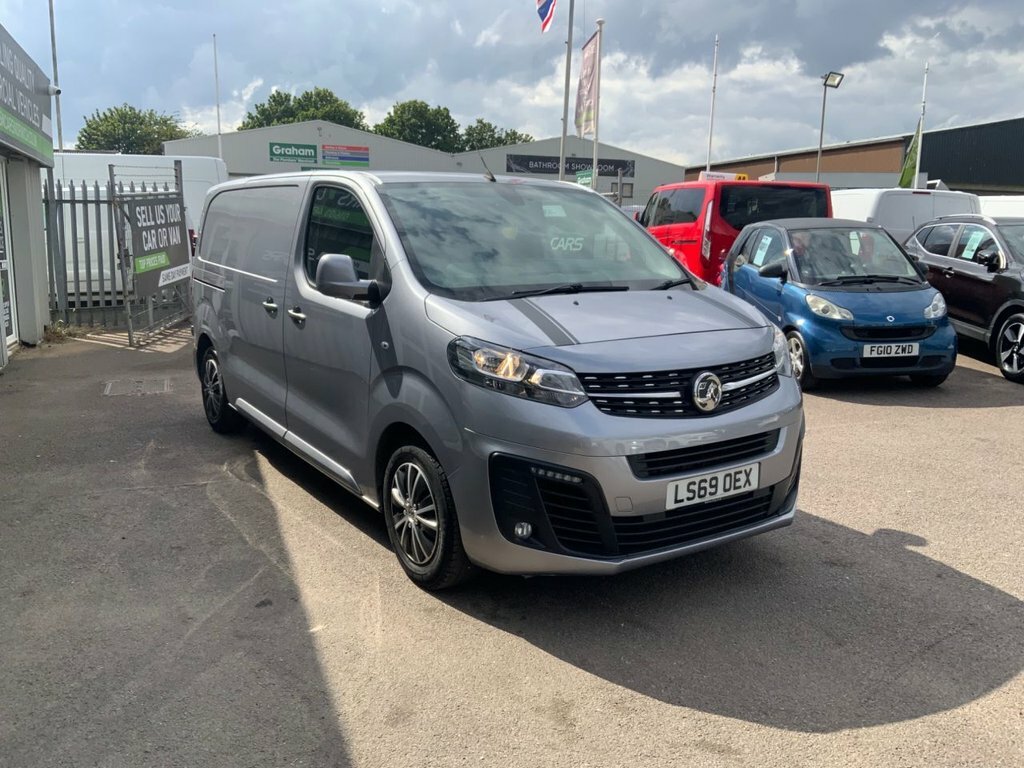 Vauxhall Vivaro 1.5L Sportive Grey #2