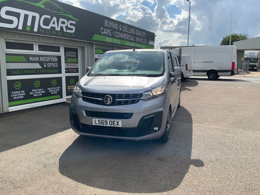 Vauxhall Vivaro 1.5L Sportive Grey