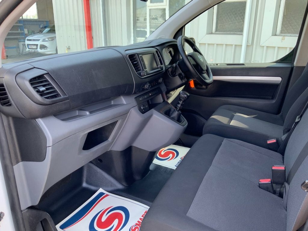Vauxhall Vivaro 1.5 Turbo D 2700 Sportive L1 H1 Euro 6 Ss Grey #15
