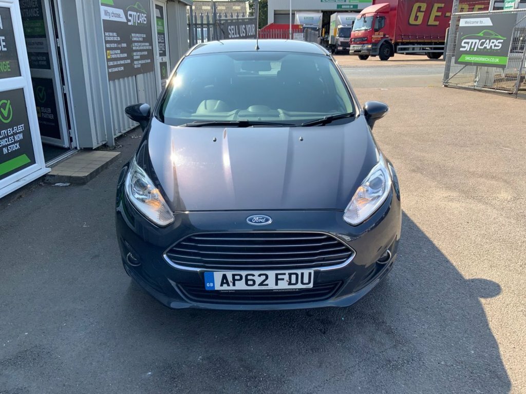 Ford Fiesta 1.5L Zetec Grey
