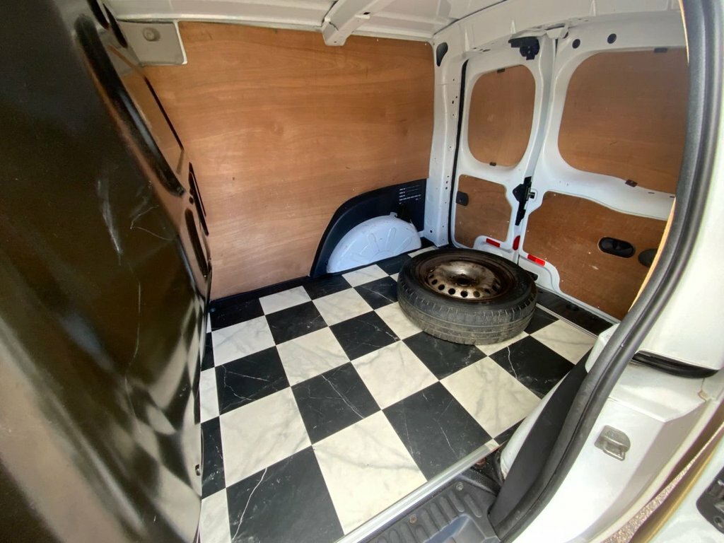 Mercedes-Benz CITAN Panel Van White #9
