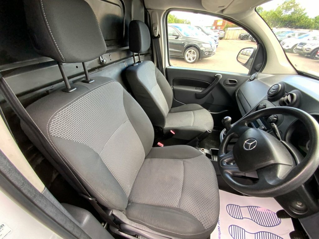 Mercedes-Benz CITAN Panel Van White #16