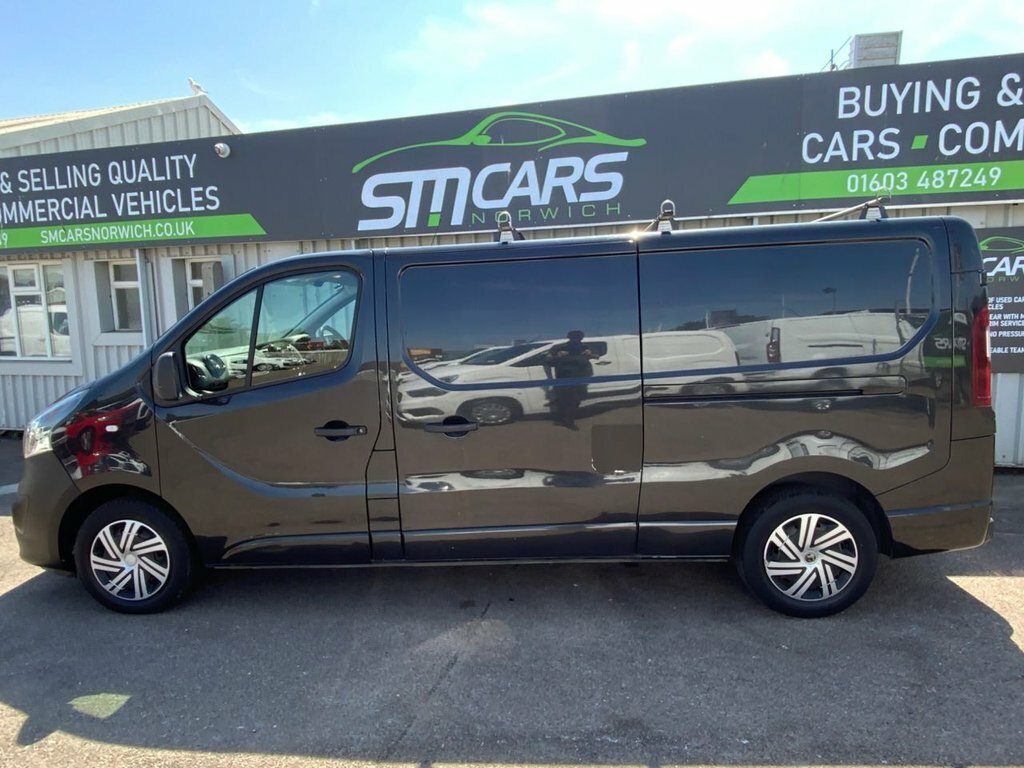 Vauxhall Vivaro 1.6L Sportive DS69CWG Black #3