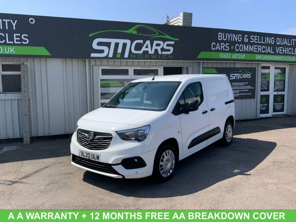 Vauxhall Combo 1.5L Sportive White
