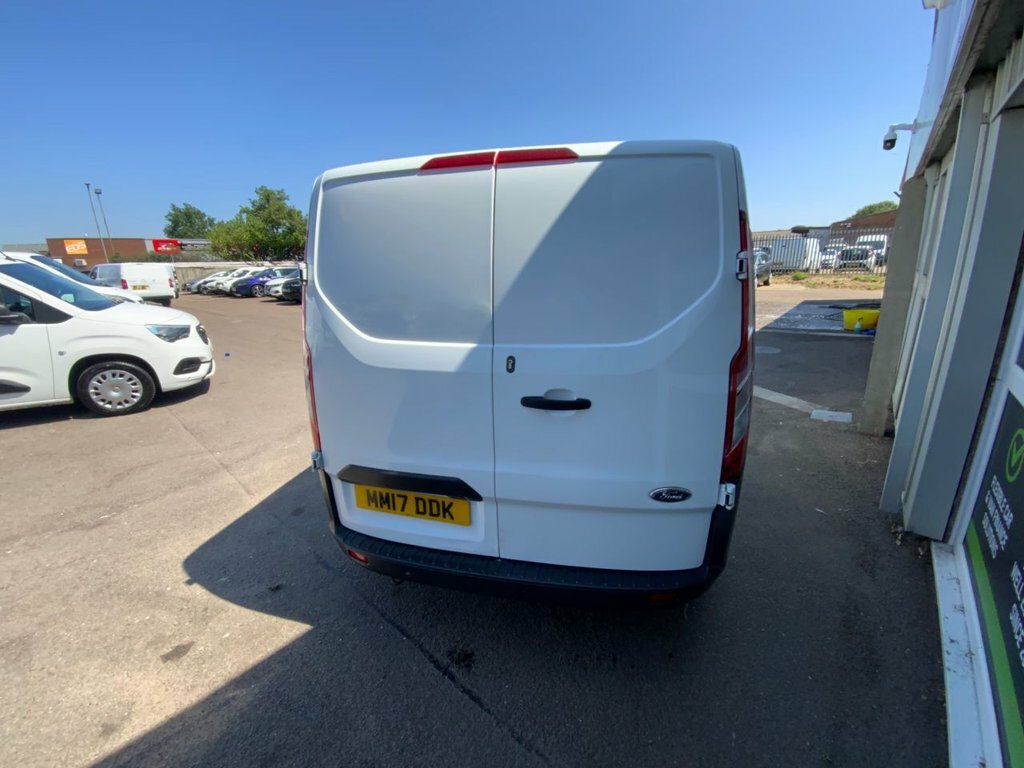 Ford Transit Custom Mpv MM17DDK White #3