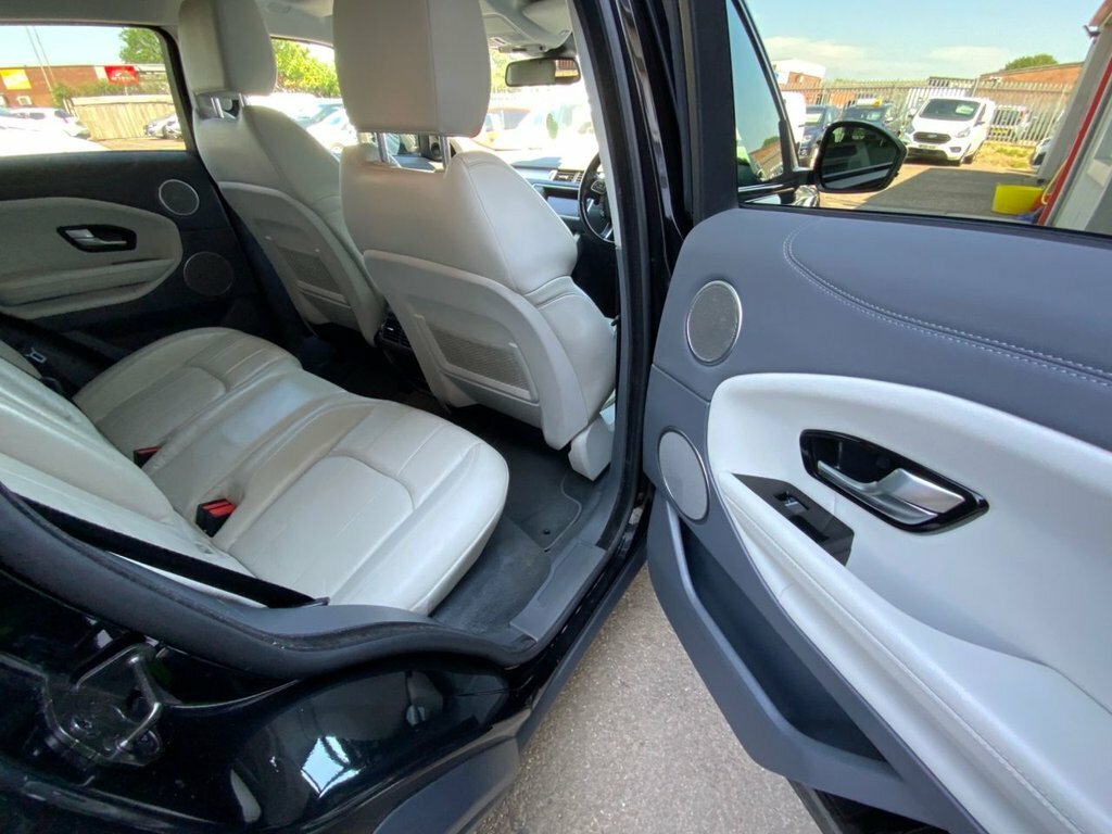 Land Rover Range Rover Evoque 2L Se Tech Black #5
