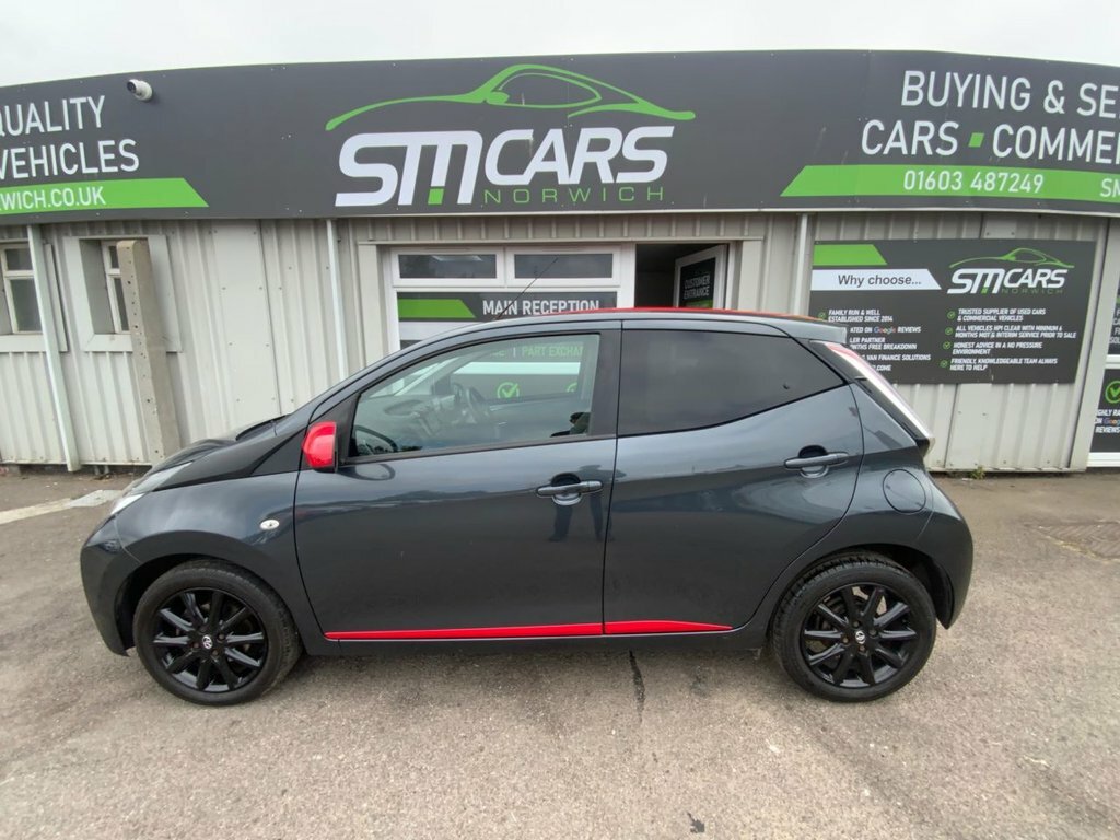 Toyota Aygo 1L X-press Grey #3