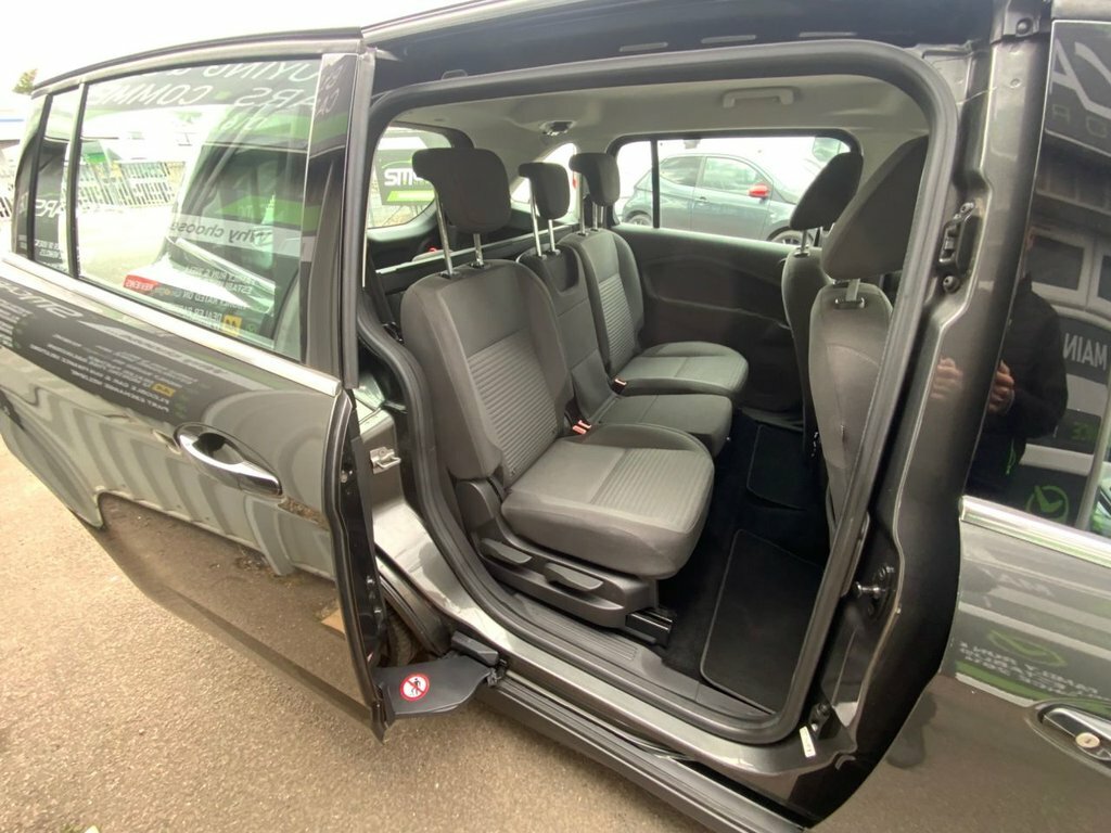 Ford Grand C-Max Titanium X Red #13