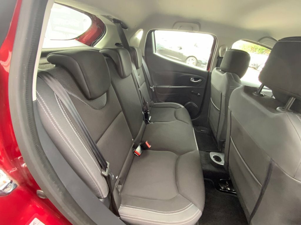 Renault Clio 1.5L Dynamique Nav Red #6
