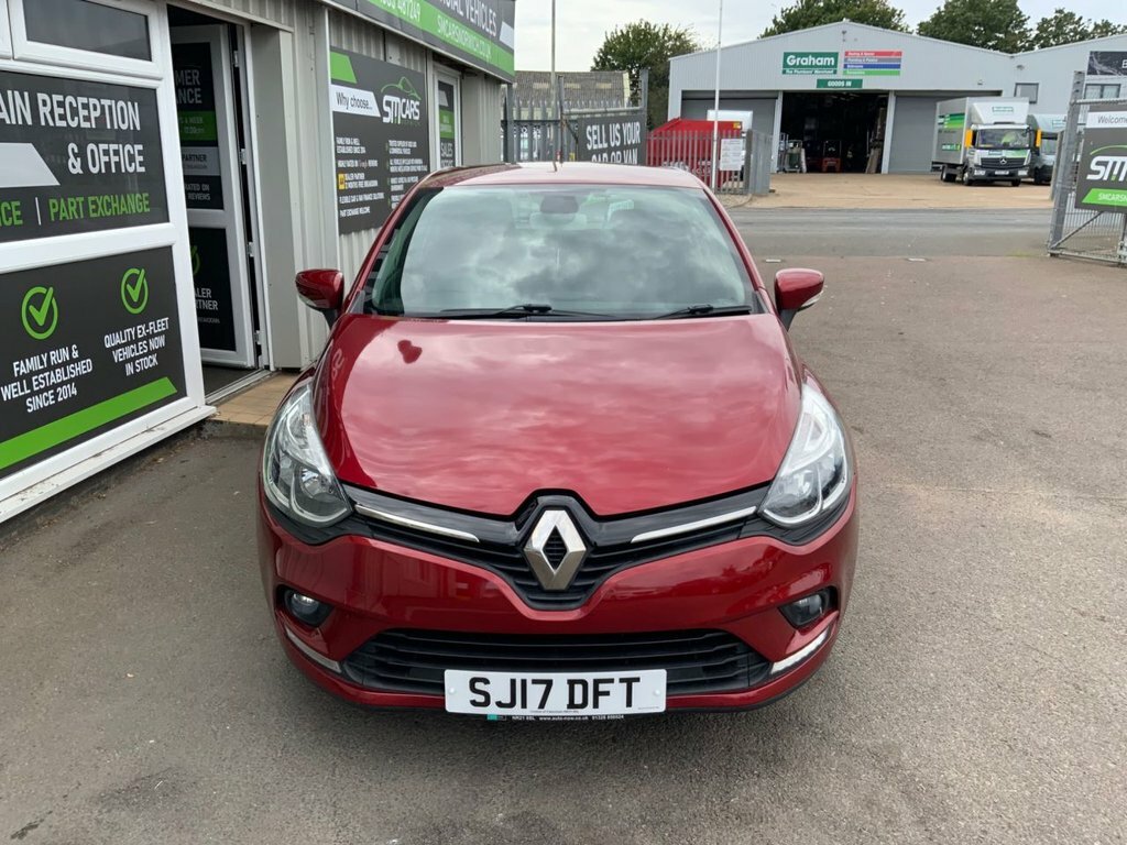 Renault Clio 1.5L Dynamique Nav Red #4