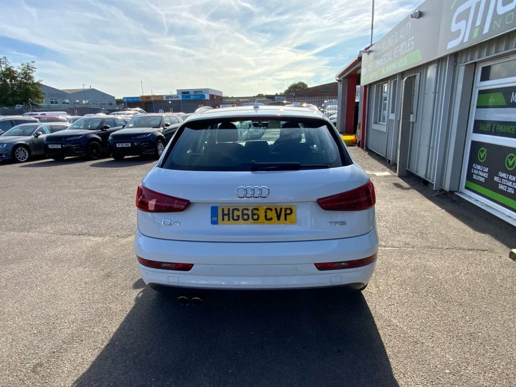Audi Q3 1.4L Sport White #4