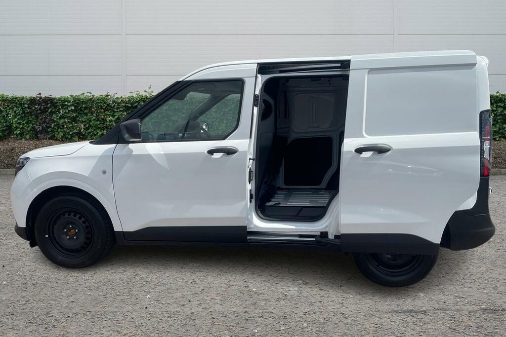 Ford Transit Courier 100Kw 43Kwh Trend Van White #3