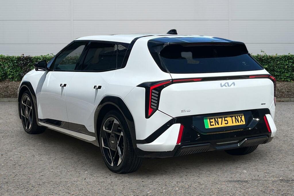 Kia EV4 150Kw Gt-line S 81Kwh EN75TNX White #2