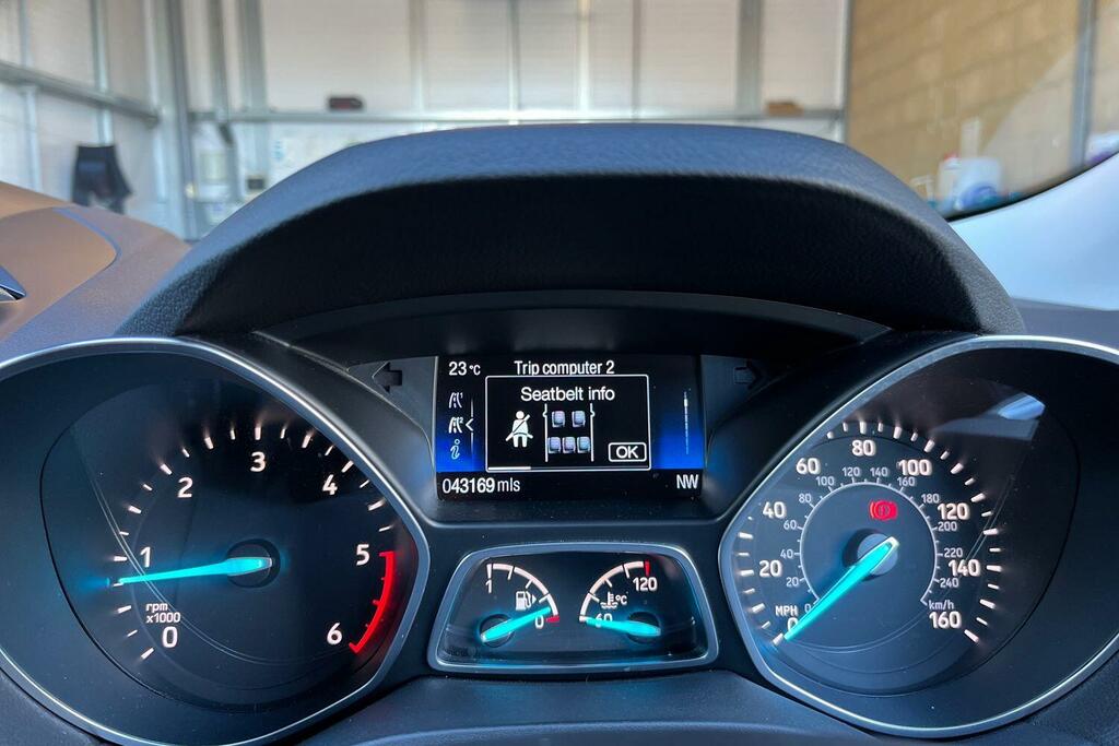 Ford Kuga 1.5T Ecoboost Gpf Zetec Suv Euro Blue #13