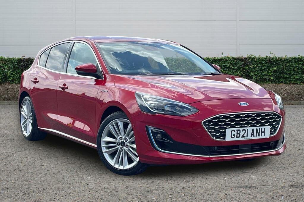 Ford Focus 1.0 Ecoboost 125 Vignale Red
