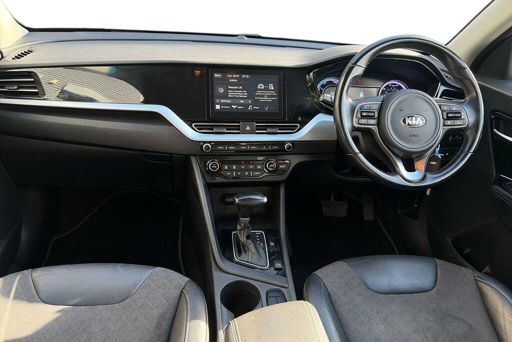 Kia Niro 1.6 Gdi 8.9Kwh 2 Suv Plug In Hybrid Dct Black #9