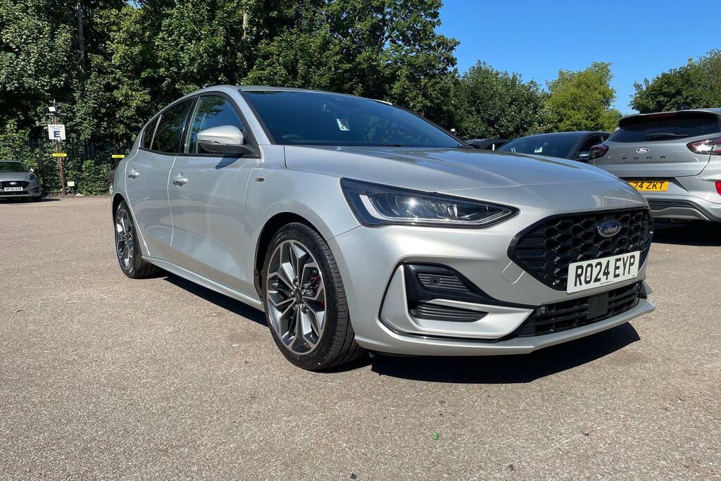 Ford Focus 1.0T Ecoboost Mhev St-line Estate Hybri Red #32