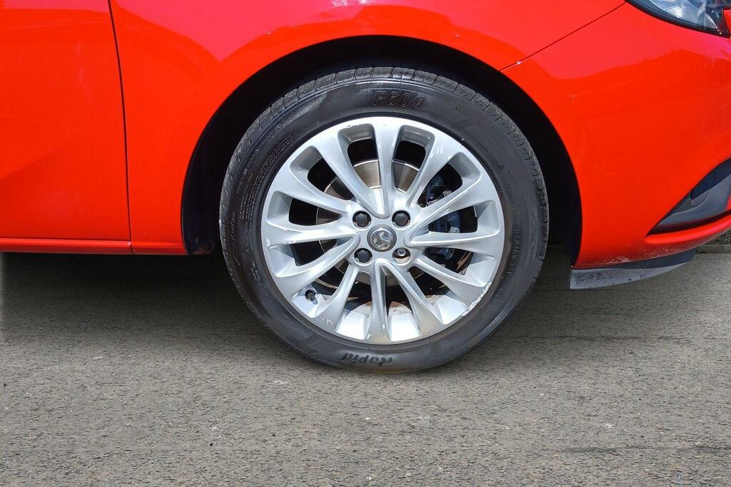 Vauxhall Corsa 1.4 Se Nav WT19FAU Red #6