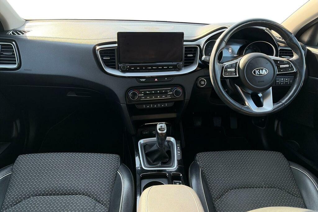Kia Xceed 1.5 T-gdi 3 Suv Euro 6 Ss 15 White #7