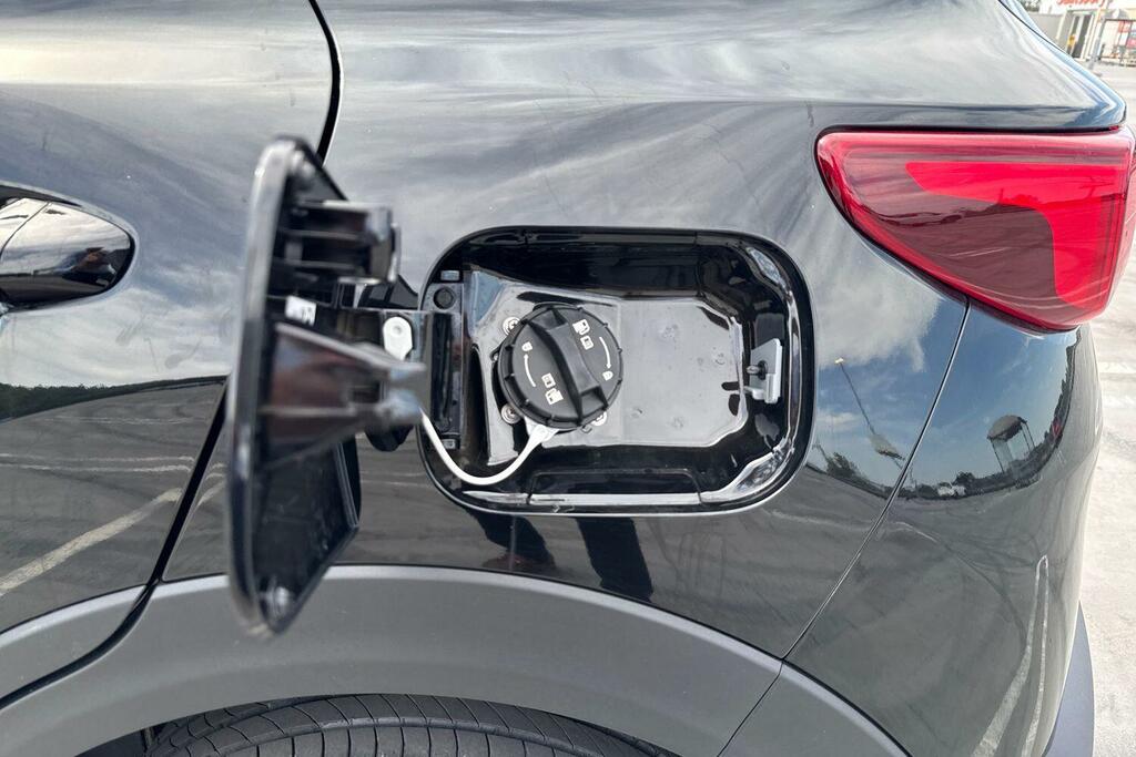 Kia Stonic 1.0 T Gdi Mhev Gt Line S Suv Hybrid Dct Grey #15
