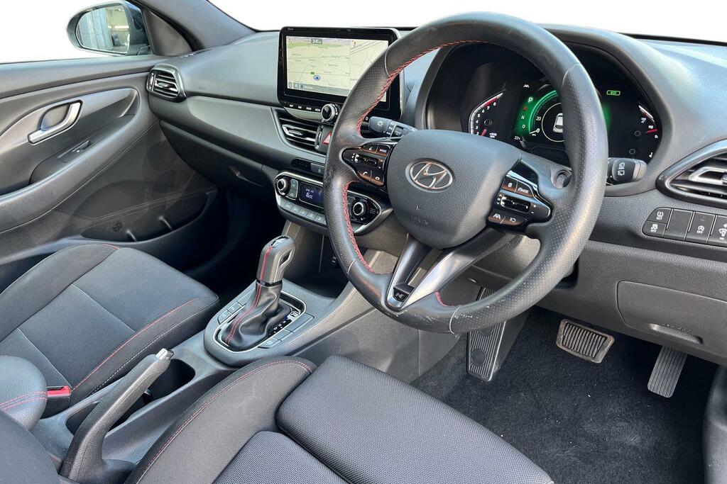 Hyundai I30 1.0 T-gdi Se Nav Tourer Euro 6 Ss White #8