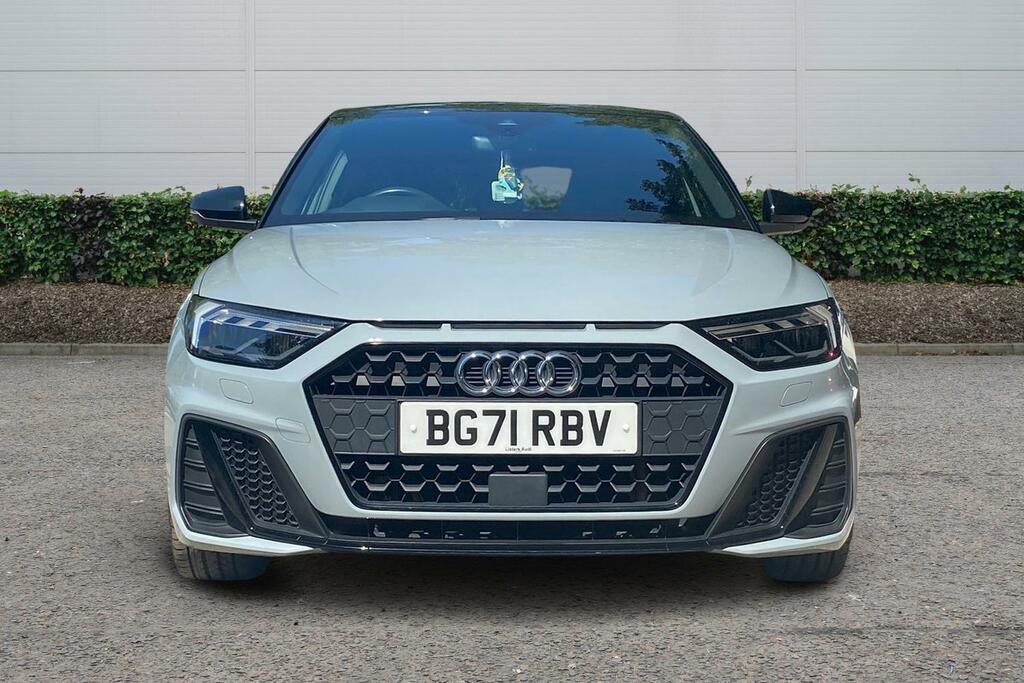 Audi A1 25 Tfsi Black Edition BG71RBV Grey #4