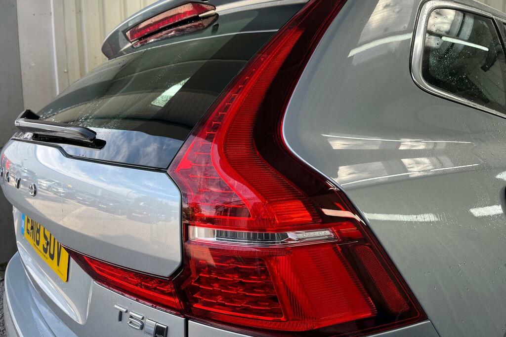 Volvo XC60 T5 Awd Momentum Power Drivers Seat, 19 Allo White #23