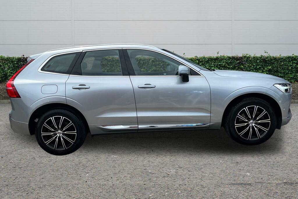 Volvo XC60 2.0 T5 250 Inscription Awd Geartronic Silver #3