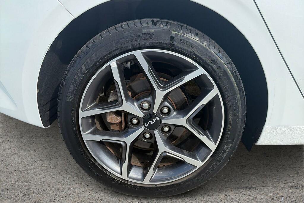 Kia Ceed 1.5T Gdi Isg 3 White #6