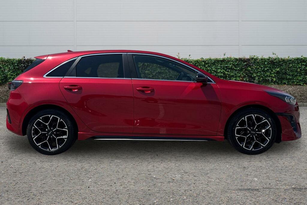 Kia Ceed 1.5T Gdi Isg 138 Gt-line Dct Red #3