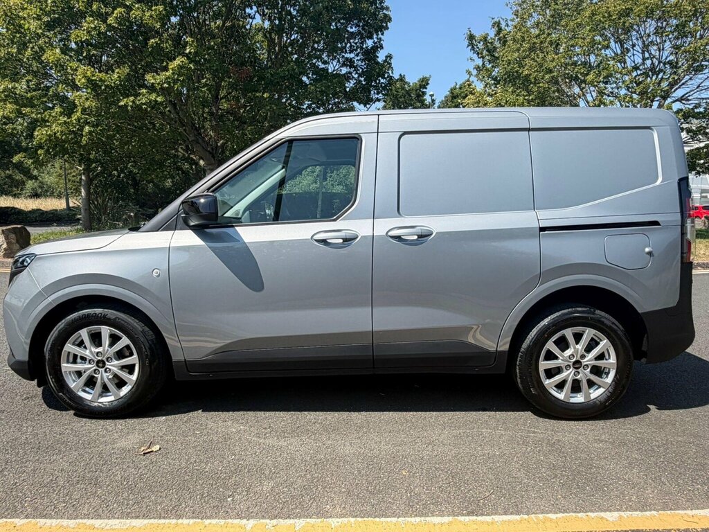 Ford Transit Courier 1.0 Ecoboost Limited Swb Euro 6 Ss Silver #4
