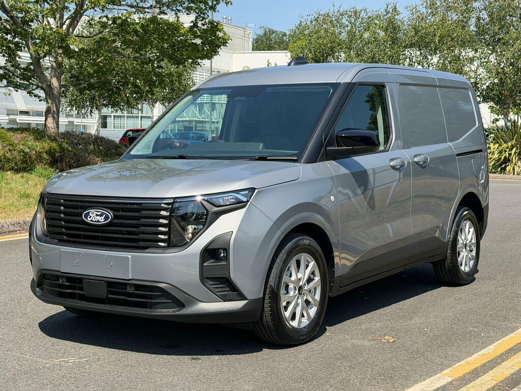 Ford Transit Courier 1.0 Ecoboost Limited Swb Euro 6 Ss Silver #3