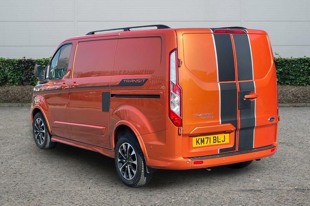 Ford Transit Custom 2.0 Ecoblue 185Ps Low Roof Sport Van KM71BLJ Orange #2