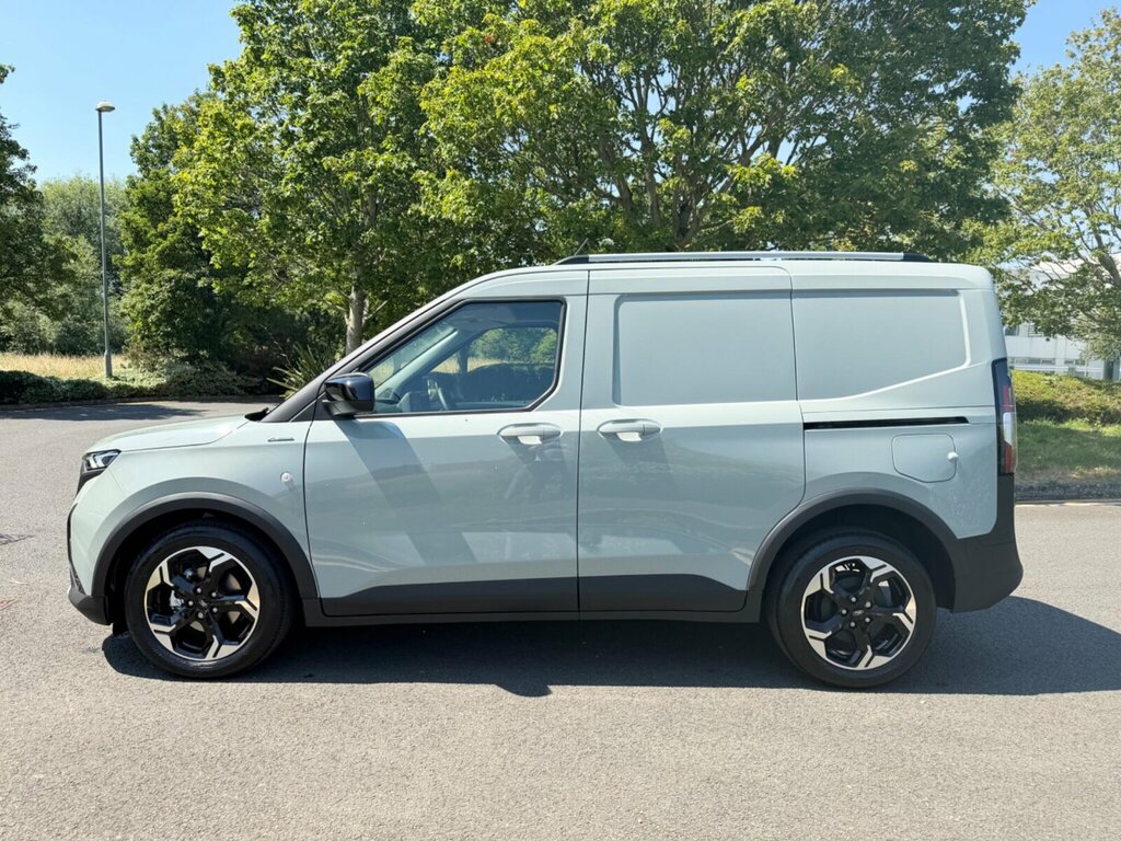 Ford Transit Courier 1.0 Ecoboost Active Swb Euro 6 Ss Grey #4