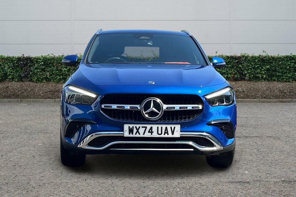 Mercedes-Benz GLA Class Gla 180 Sport Edition Blue #4