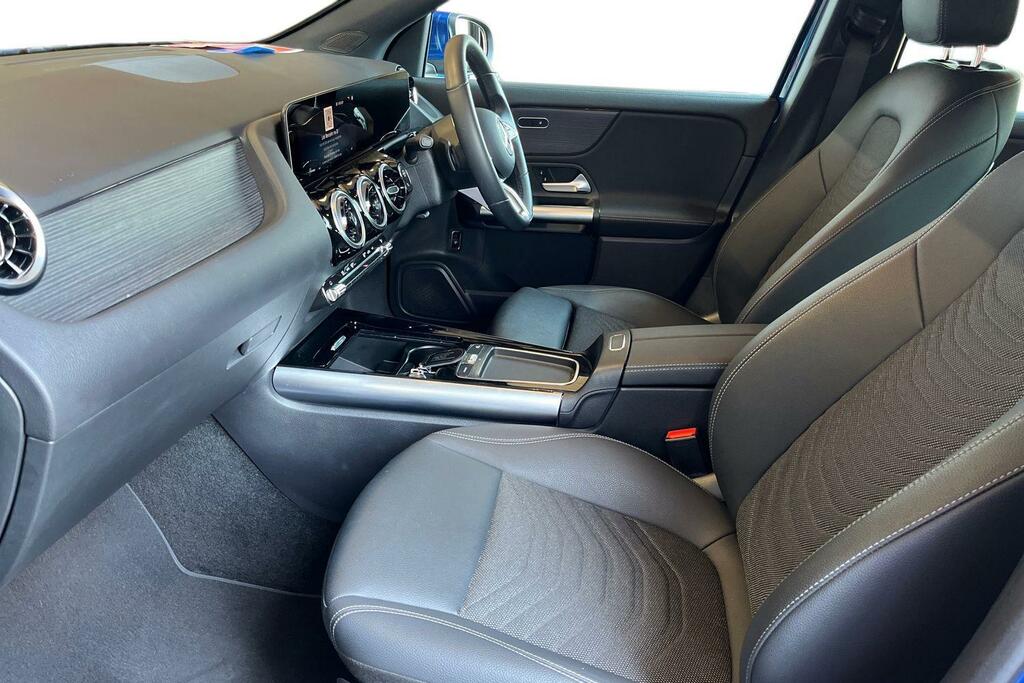 Mercedes-Benz GLA Class 1.3 Gla180h Mhev Sport Edition Suv Hybr #7
